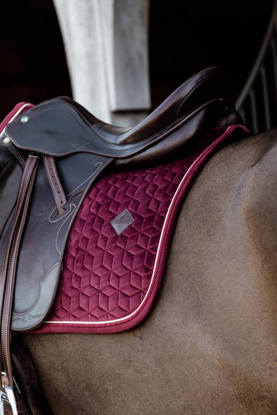Czaprak ujeżdżeniowy Kentucky Horsewear Velvet