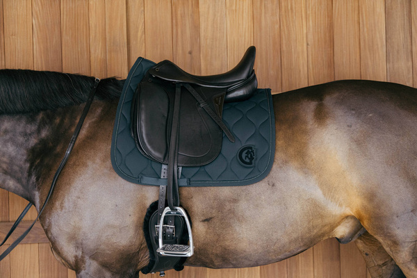 Czaprak ujeżdżeniowy Kentucky Horsewear Wave