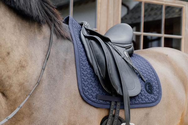 Czaprak ujeżdżeniowy Kentucky Horsewear Plaited 3D Logo