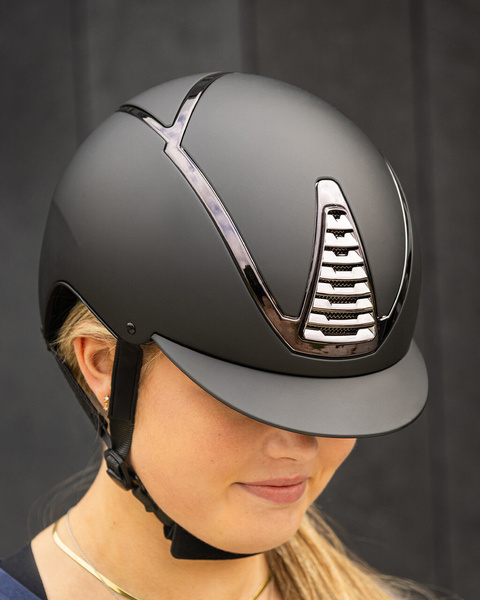 Kask jeździecki QHP Toledo