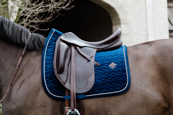 Czaprak ujeżdżeniowy Kentucky Horsewear Velvet Basic