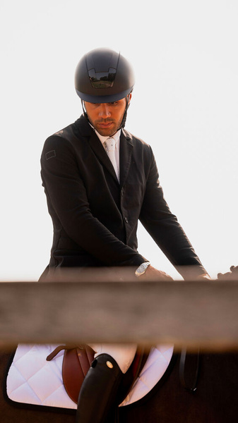 Kask ze standardowym daszkiem KASK Kooki