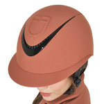 Kask jeździecki z szerokim daszkiem Equestro Embossed logo