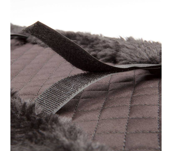 Nakładka z futrem na popręg Kavalkade