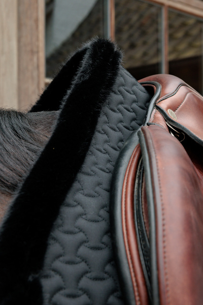 Czaprak wszechstronny Kentucky Horsewear Fake Fur