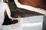 Popręg crossowy z fartuchem i futrem syntetycznym Kentucky Horsewear Sheepskin Short Stud Girth