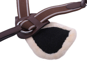 Zestaw futerek do napierśnika QHP Ontario