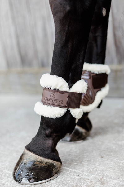 Ochraniacze tylne z futrem Kentucky Horsewear Young Horse TPU