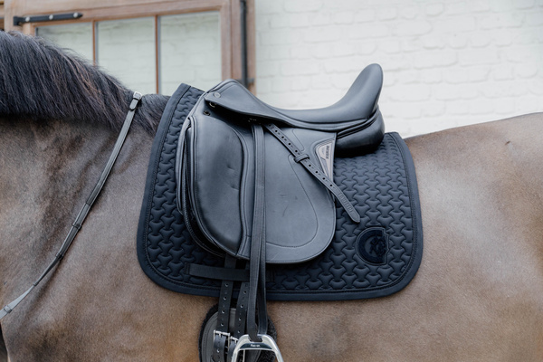 Czaprak ujeżdżeniowy Kentucky Horsewear Plaited 3D Logo