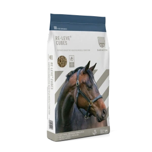 Granulat dla koni sportowych SARACEN Re-leve Cubes 20 kg