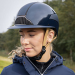 Kask z szerokim daszkiem QHP Miami