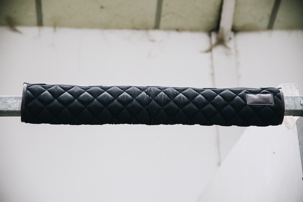 Ochraniacz na ramę drzwi boksu dla koni Kentucky Head Protector