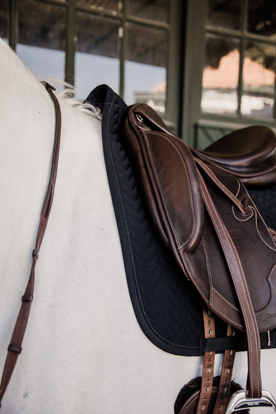 Czaprak ujeżdżeniowy Kentucky Horsewear Fishbone