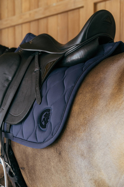 Czaprak ujeżdżeniowy Kentucky Horsewear Wave