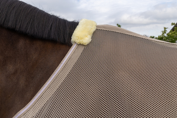 Derka siatkowa przeciw owadom z klapą na brzuch Kentucky Horsewear Fly Rug with Belly Cover Comfort
