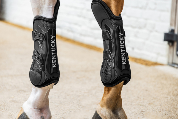 Ochraniacze przednie z wydłużoną ochroną Kentucky Horsewear Bamboo Shield Front Boots with Knee Protection