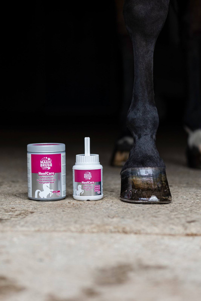 Olej do kopyt z pędzelkiem Magic Brush Premium