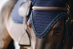 Nauszniki klasyczne Kentucky Horsewear Stone&Pearl Long 