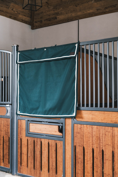 Kurtyna na boks Kentucky Horsewear Stable Curtain Waterproof Classic Short