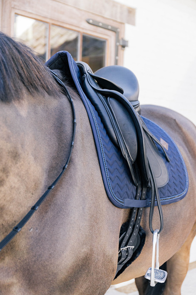 Czaprak ujeżdżeniowy Kentucky Horsewear Metal Chain