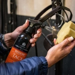 Odżywka do skóry w sprayu Carr & Day & Martin Belvoir Tack Conditioner (Step 2)