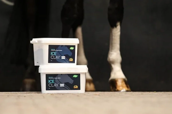 Glinka chłodząca Cavalor Ice Clay