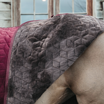 Derka stajenna Kentucky Horsewear Show Rug VELVET 160g - NOWY KOLOR