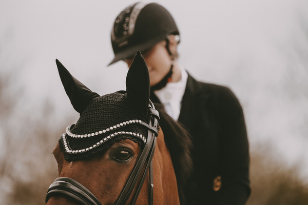 Nauszniki klasyczne Kentucky Horsewear Wellington Big Stone&Pearl