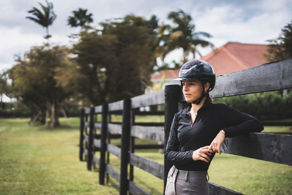 Kask z szerokim daszkiem KASK Star Lady Pure Shine Volcano