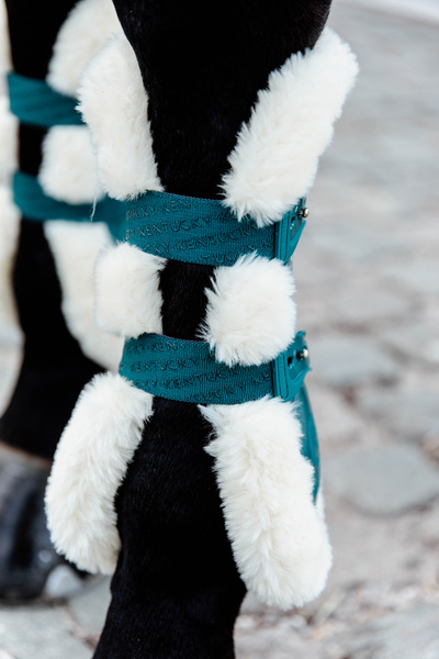 Ochraniacze przednie z futrem Kentucky Horsewear Bamboo Elastic