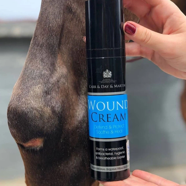 Krem wspomagający naturalne gojenie ran Carr & Day & Martin Wound Cream