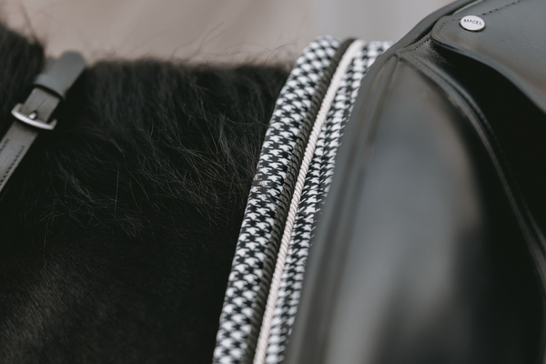 Czaprak ujeżdżeniowy Kentucky Horsewear Pied De Poule
