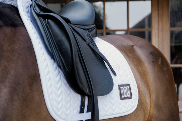 Czaprak ujeżdżeniowy Kentucky Horsewear Fishbone Competition