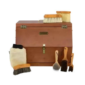 Skrzynka na akcesoria jeździeckie ze szczotkami Grooming Deluxe Show Grooming Box