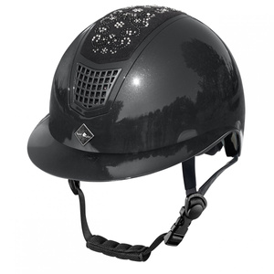 Kask z szerokim daszkiem Fair Play Chic Shiny