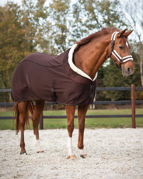 Derka polarowa z kołnierzem QHP Show Rug Julin