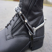 Paski do ostróg Kavalkade Crystal Lack