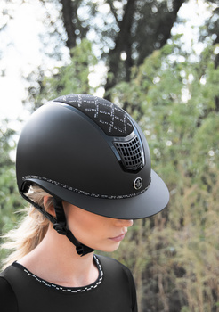 Kask jeździecki z szerokim daszkiem Fair Play Spotlight Matt