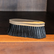Szczotka do usuwania brudu i luźnej sierści Grooming Deluxe Middle Hard