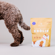 Karma sucha tłoczona na zimno dla psów dorosłych średnich i dużych ras Perro - Królik 1kg