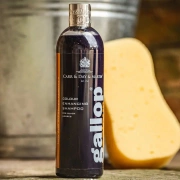 Szampon dla koni karych Carr & Day & Martin Gallop Colour Enhancing