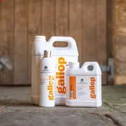 Szampon dla koni do codziennego stosowania Carr & Day & Martin Gallop