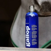 Szampon dla siwych koni Carr & Day & Martin Gallop Colour Enhancing