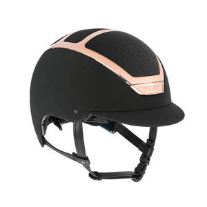 Kask ze standardowym daszkiem KASK Dogma Chrome